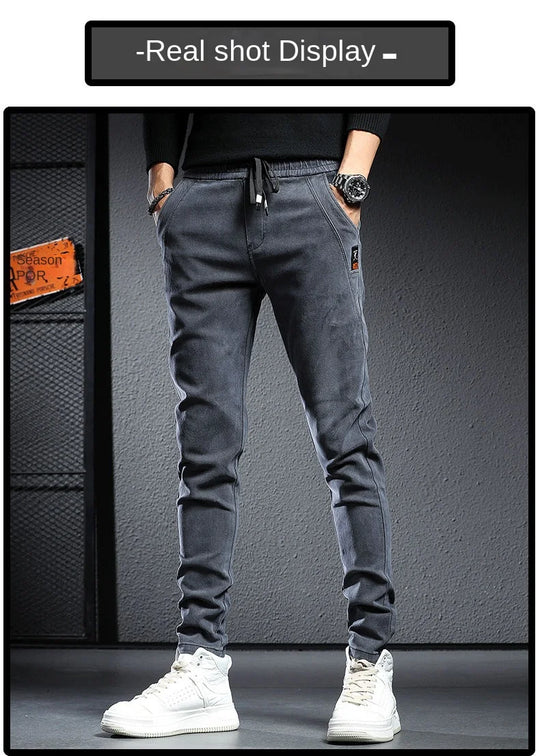 Autumn winter 2022 elastic waist thicken fleece jeans for men Slim fit small feet Korean fashion casual pants for men Long pants