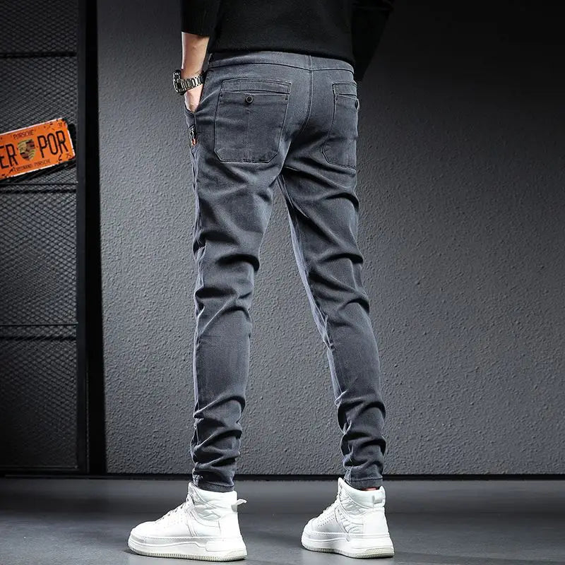 Autumn winter 2022 elastic waist thicken fleece jeans for men Slim fit small feet Korean fashion casual pants for men Long pants