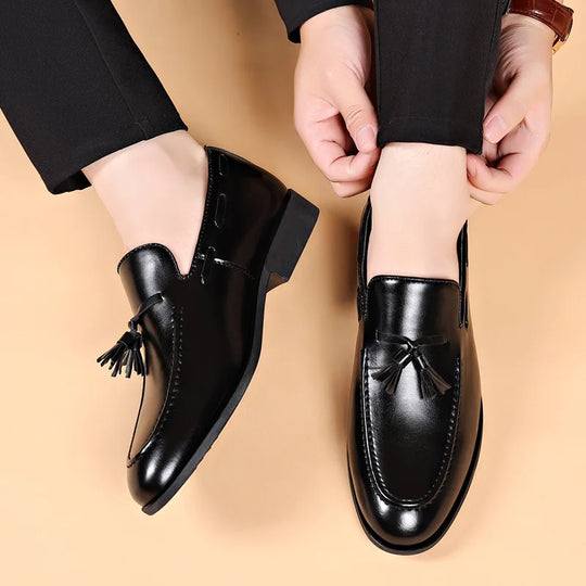 Mens Dress Shoes Designer 2024 New Business Shoes Slip on Men Leather Shoes Pointed Toe Business Casual Man Zapatos Para Hombres