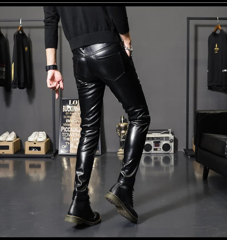 2024 New Winter Spring Mens Skinny Biker Leather Pants Fashion Faux Leather Motorcycle Trousers for Male Trouser Stage Club Wear