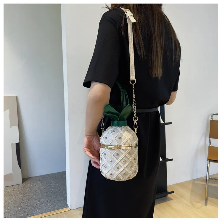 Women Bag 2023 Fashion Cute Pineapple Design Shoulder Bag Originality Design Ladys Crossbody Bag Metal Chain Handbag